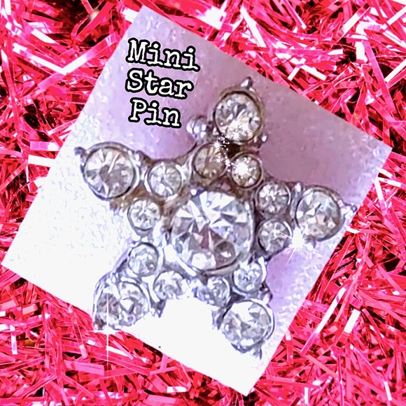 Vintage Rhinestone 5-pt Star Brooch - Picture 11 of 14